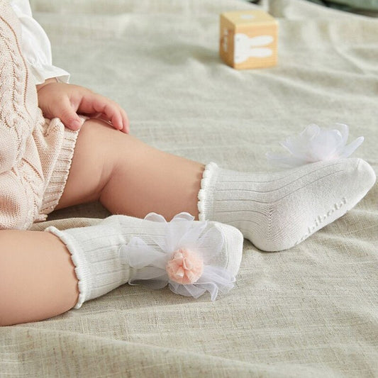 Pretty White Flower Sock